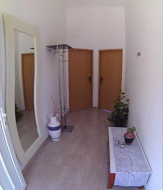 Sea View Apartments Подстрана Екстериор снимка